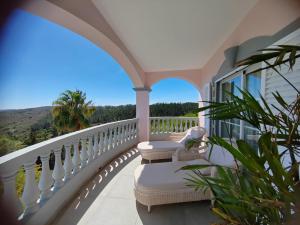 Villa Surga, a luxurious and exclusive romantic villa in the Algarve