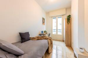 Entire Apartment Milan 24 7 Check-in Wi-Fi