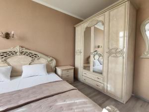 Двокімнатна , Троєщина, район 2, ТЦ район