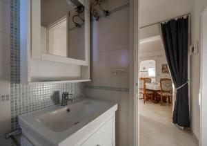 Villa Mari & Monticelli