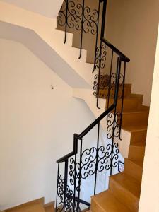 Elite Guesthouse-Baner