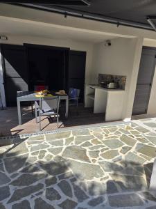 Logement neuf 4 pers tout confort calme mer à 200m