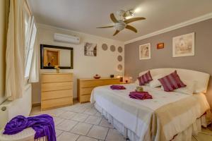 Villa Atlas by Villa Plus