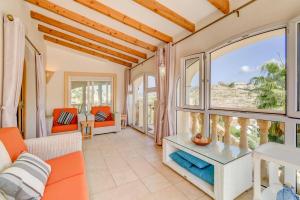 Villa Atlas by Villa Plus