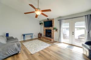 Charming Jacksonville Abode with Patio!