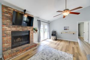 Charming Jacksonville Abode with Patio!