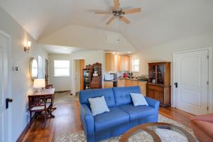 Colfax Getaway with Hot Tub, Mountain Views!