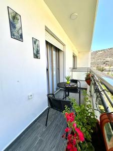 classy aprt view cable car &kasbah &5min sea