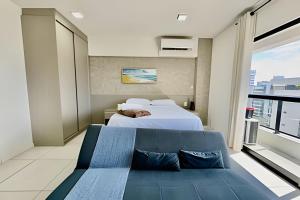 Loft com varanda 100 metros do mar Ponta Verde Ed Time 923