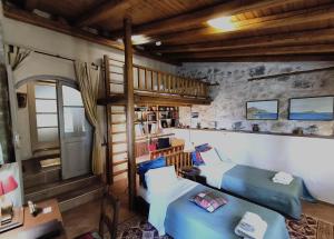 Agoriani Art Suite - 4 seasons natural living