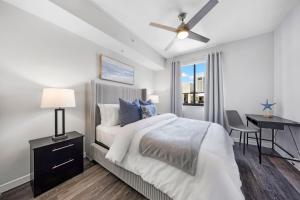 Palm Paradise in DTWN 3 Min From Las Olas