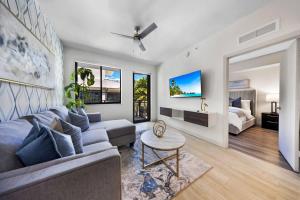 Aqua Vista in DTWN 3 Min From Las Olas