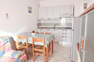 Homely flat with pool-Beahost