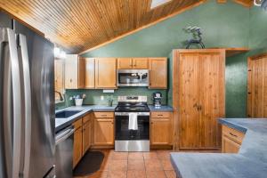 Stapp Mountain Retreat in South Fork, CO