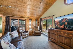 Stapp Mountain Retreat in South Fork, CO