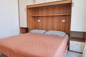 Poolside getaway-Beahost