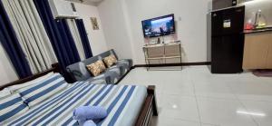 A&G Condotel at 101newport Near NAIA T3