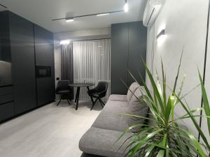 Вишуканий 1к люкс! Megogo