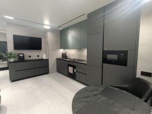 Вишуканий 1к люкс! Megogo