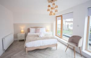 Newly Renovated 3 Bedroom Modern House