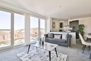 Just Stay Wales – 1 Bed Skyline Apartment, Meridian Tower