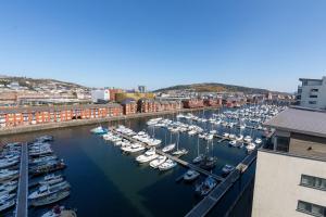 Just Stay Wales – 1 Bed Skyline Apartment, Meridian Tower