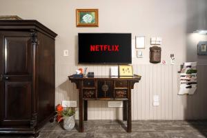 Large BTS 10 min 2King+Twin FastWiFi SelfCheckin