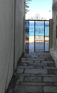 Armiriki Seafront House