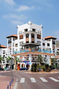 Wonderful flat in marina agadir T22908