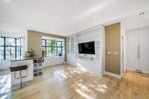 28 Harleyford court