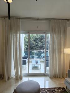 Cozy and Central Apartment in Santiago Torre Unica