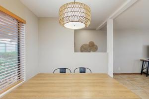 Red Horizon Hideaway