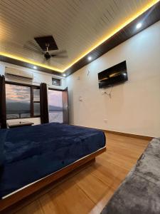 aviral home stay