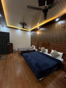 aviral home stay