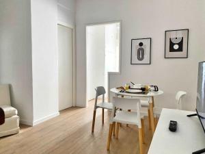 Practico Apt con Gran Ubicacion en Recoleta