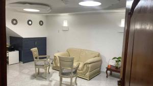 Habitación cerca al aeropuerto # 4