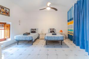 RentitSpain - Castell de Ferro - Estrella de Mar a Metros de la Playa