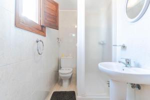 RentitSpain - Castell de Ferro - Estrella de Mar a Metros de la Playa