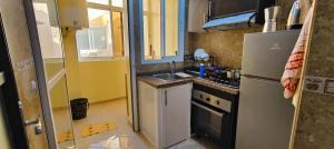 Romantic Getaway Fast Wi-Fi Near City Center