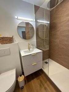 Studio cabines, Vue mer & étang, plage a pied