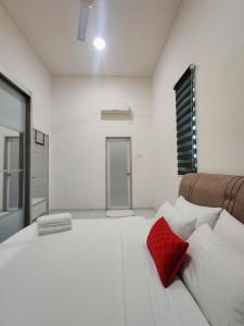 Cozy CR Homestay Nilai Pajam with Netflix WiFi