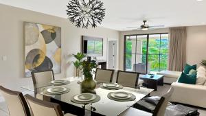 Pacifico L711 Resort Style 3BR Condo Coco