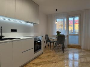 Cozy Apartment Near Forest