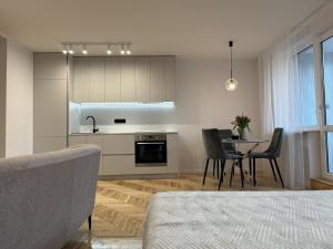 Cozy Apartment Near Forest