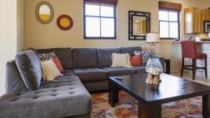 Pacifico C510 3BR Resort - Club Condo Coco