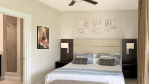 Pacifico L711 Resort Style 3BR Condo Coco