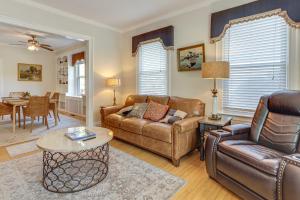 Westerly Apt Steps From Downtown and Beaches Nearby