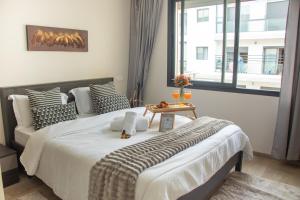 VIVASTAY Casablanca - Charming Studio Nouacer - 4 min Airport Mohamed V CMN