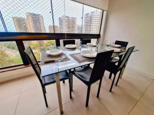 Barra Max - Garagem, Praia e Conforto - 5 hospedes