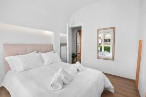 Luxury 2BR Apartment near the marina, Heart of Piraeus